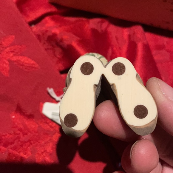 NWT Elf in Santa Boots Figurine - Picture 9 of 9